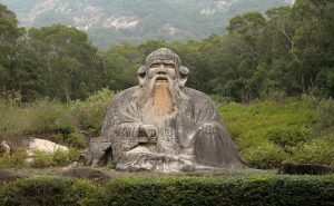 statuie-lao-tzu-in-quanzhou